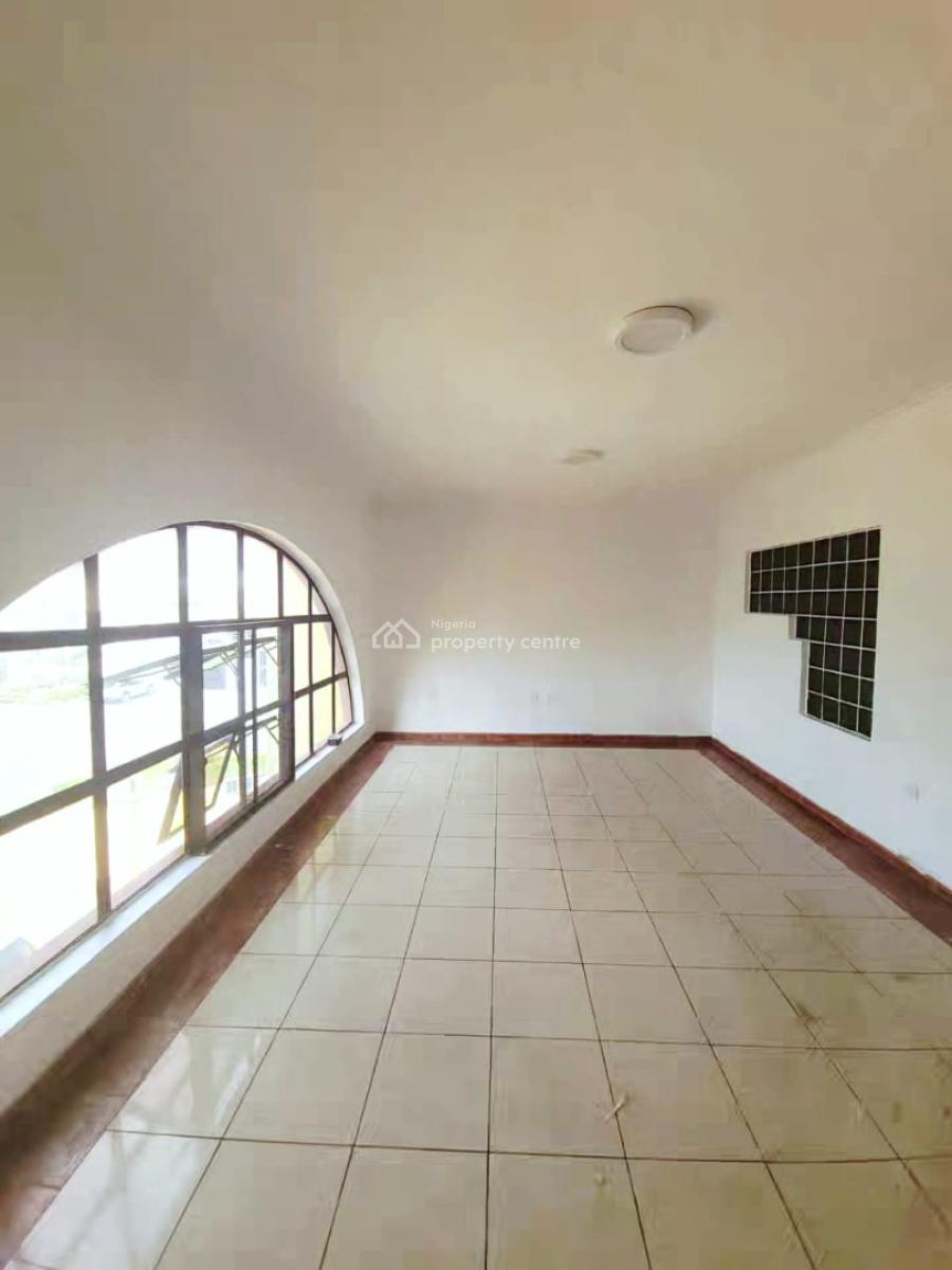 Spacious 4-bedroom Penthouse, Lekki Phase 1, Lekki, Lagos, Flat / Apartment for Rent