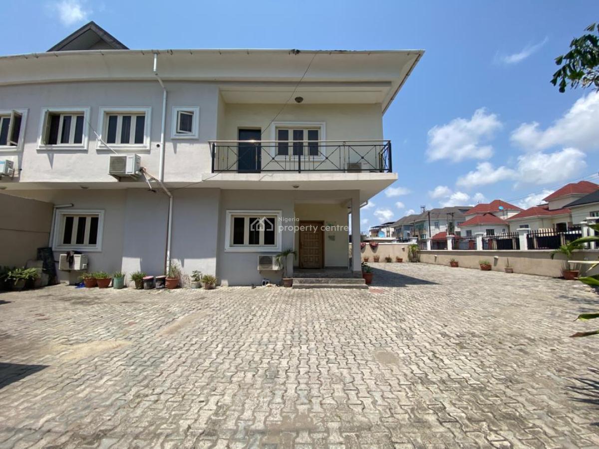5bedrooms  Semi-detached Duplex and 1rooms Bq, Lekki Phase 1, Lekki, Lagos, Semi-detached Duplex for Rent