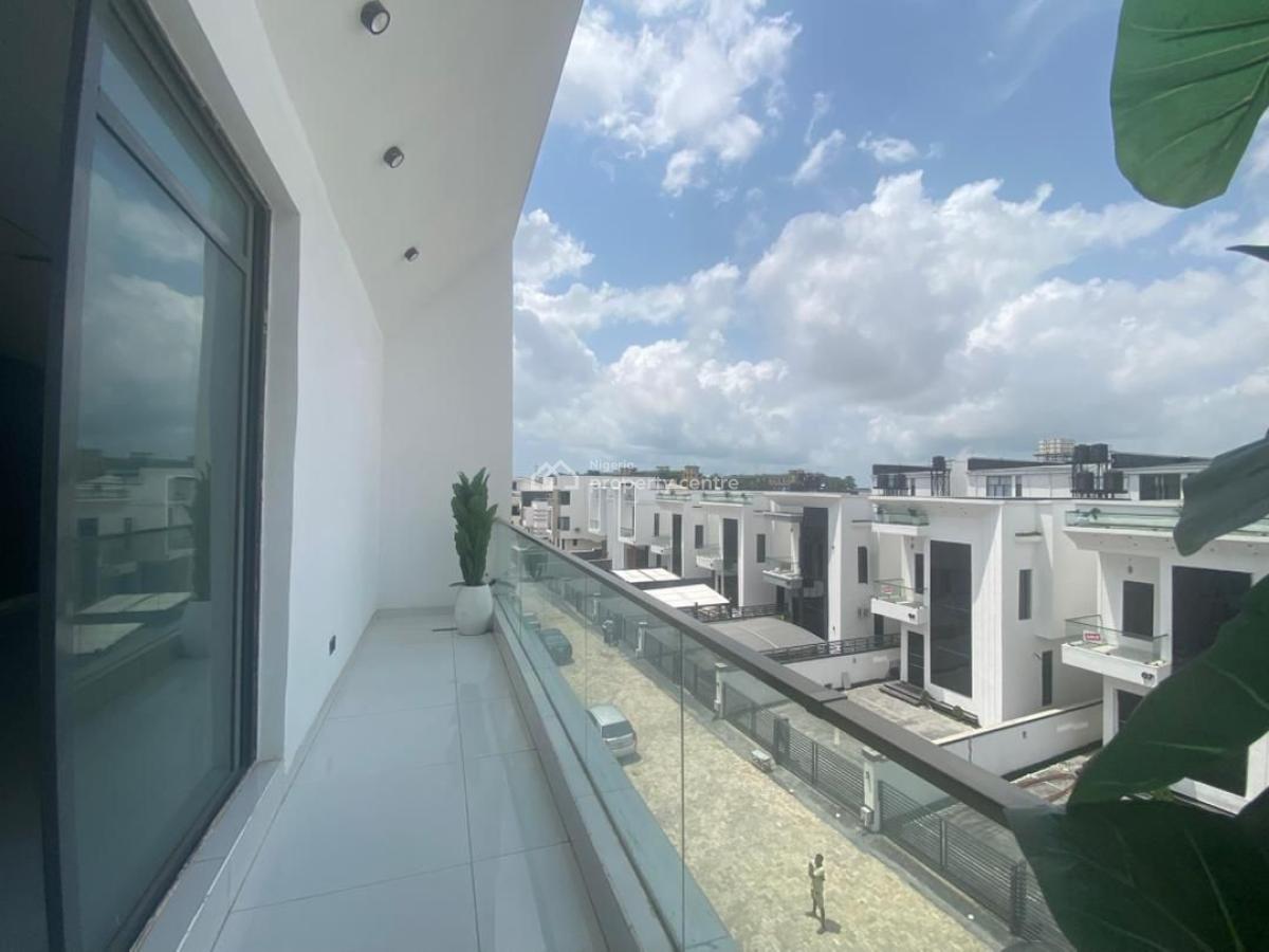 5 Bedroom Fully Detached with Bq, Chevron, Lekki, Lagos, Detached Duplex for Sale
