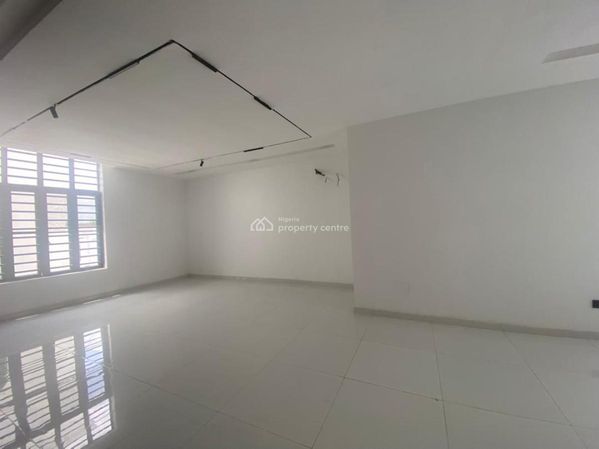 5 Bedroom Fully Detached with Bq, Chevron, Lekki, Lagos, Detached Duplex for Sale