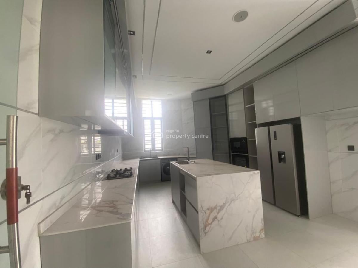 5 Bedroom Fully Detached with Bq, Chevron, Lekki, Lagos, Detached Duplex for Sale