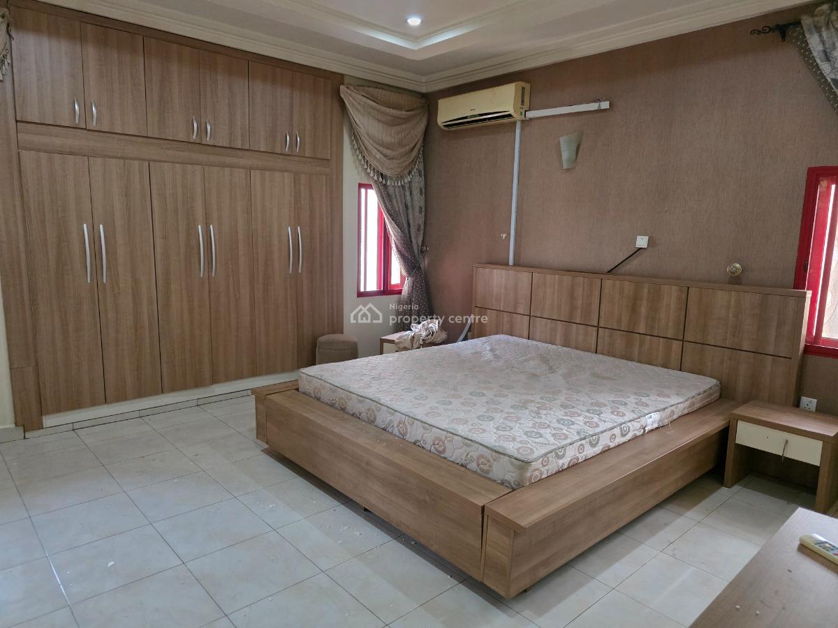 a Spacious 3-bedroom Apartment, Cbn Estate, Wuse 2, Abuja, Flat / Apartment for Rent