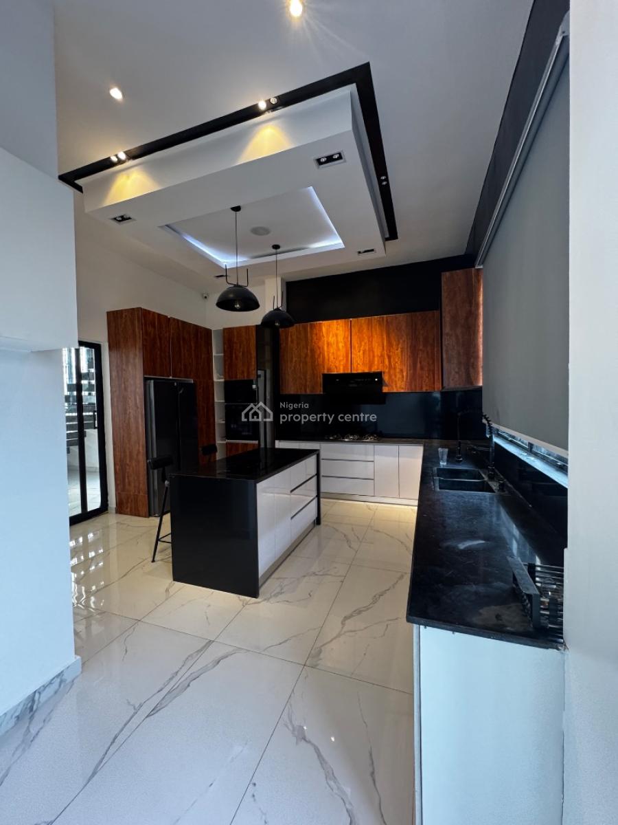 5 Bedrooms Duplex on 2 Floors with Cinema, Gym and Swimming Pool, Ologolo, Lekki, Lagos, House for Sale