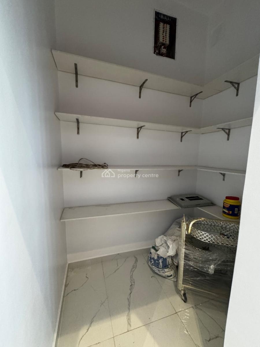 5 Bedrooms Duplex on 2 Floors with Cinema, Gym and Swimming Pool, Ologolo, Lekki, Lagos, House for Sale