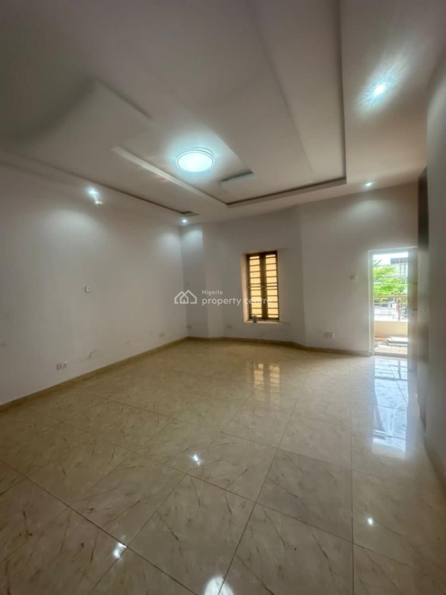 Spacious Single Room Shared Apartment, Idado, Lekki, Lagos, Flat / Apartment for Rent