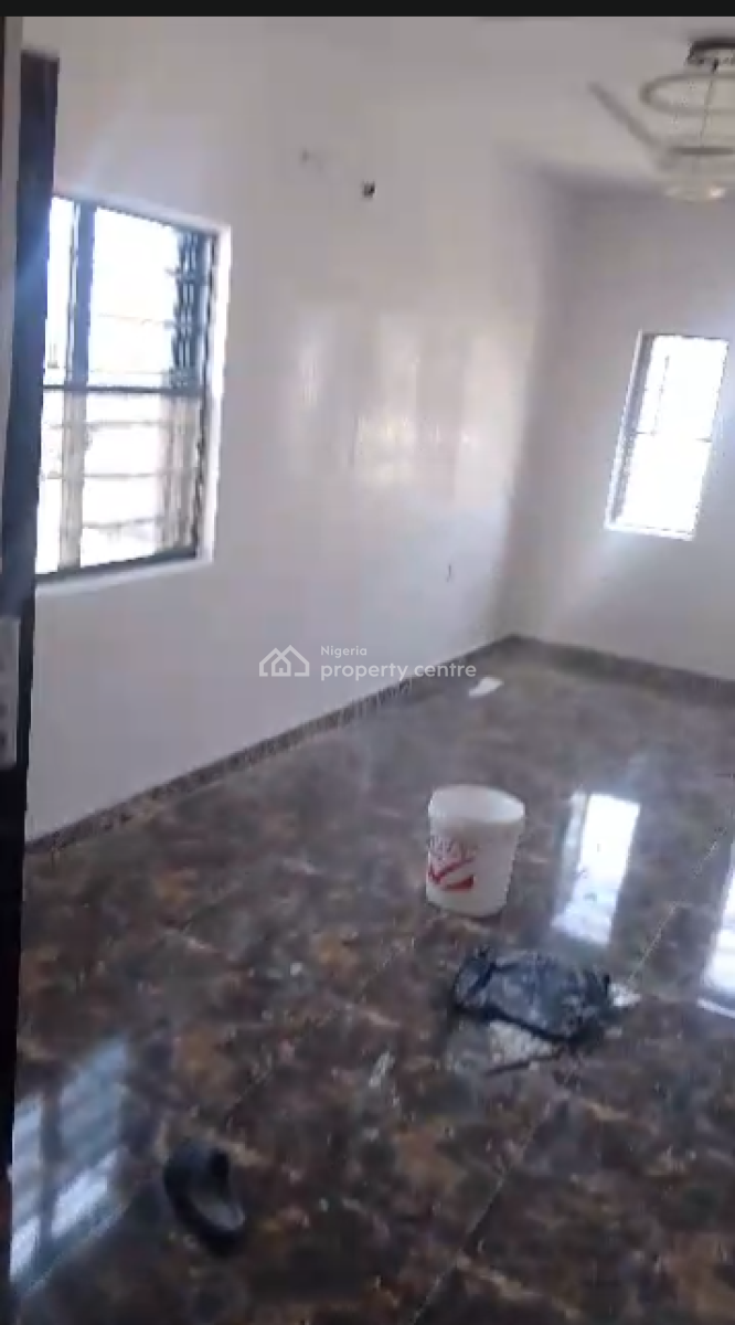 2 Bedroom Apartment, Ogombo, Lekki Phase 2, Lekki, Lagos, Flat / Apartment for Rent