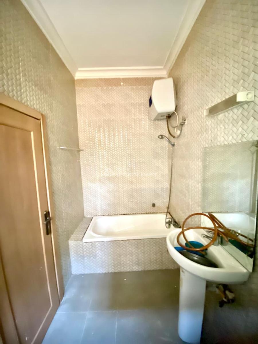 Sharp 3 Bedroom Flat, Lekki, Lagos, Flat / Apartment for Rent