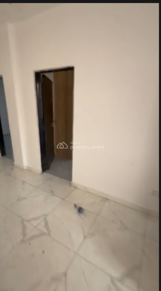 Spacious 2 Bedroom Flat, Ikate, Lekki, Lagos, Flat / Apartment for Rent