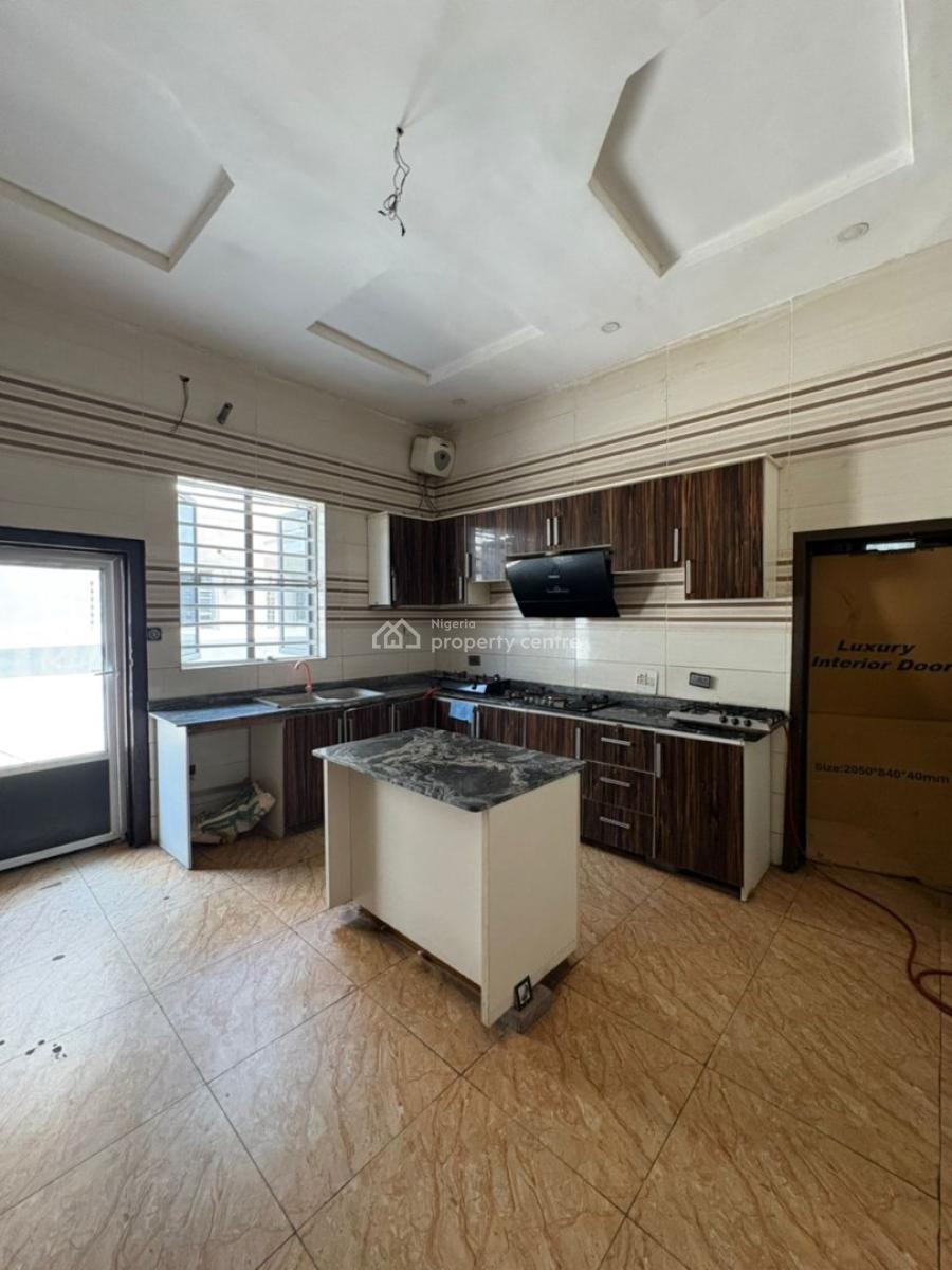 1 Bedroom Shared Apartment, Osapa, Lekki, Lagos, Mini Flat (room and Parlour) for Rent