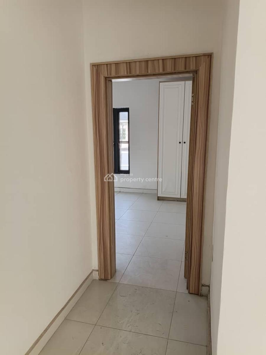 5bedrooms  Detached Duplex and Two Rooms Bq with a Swimming Pool, Chevron Alternative Route, Lekki, Lagos, Detached Duplex for Rent