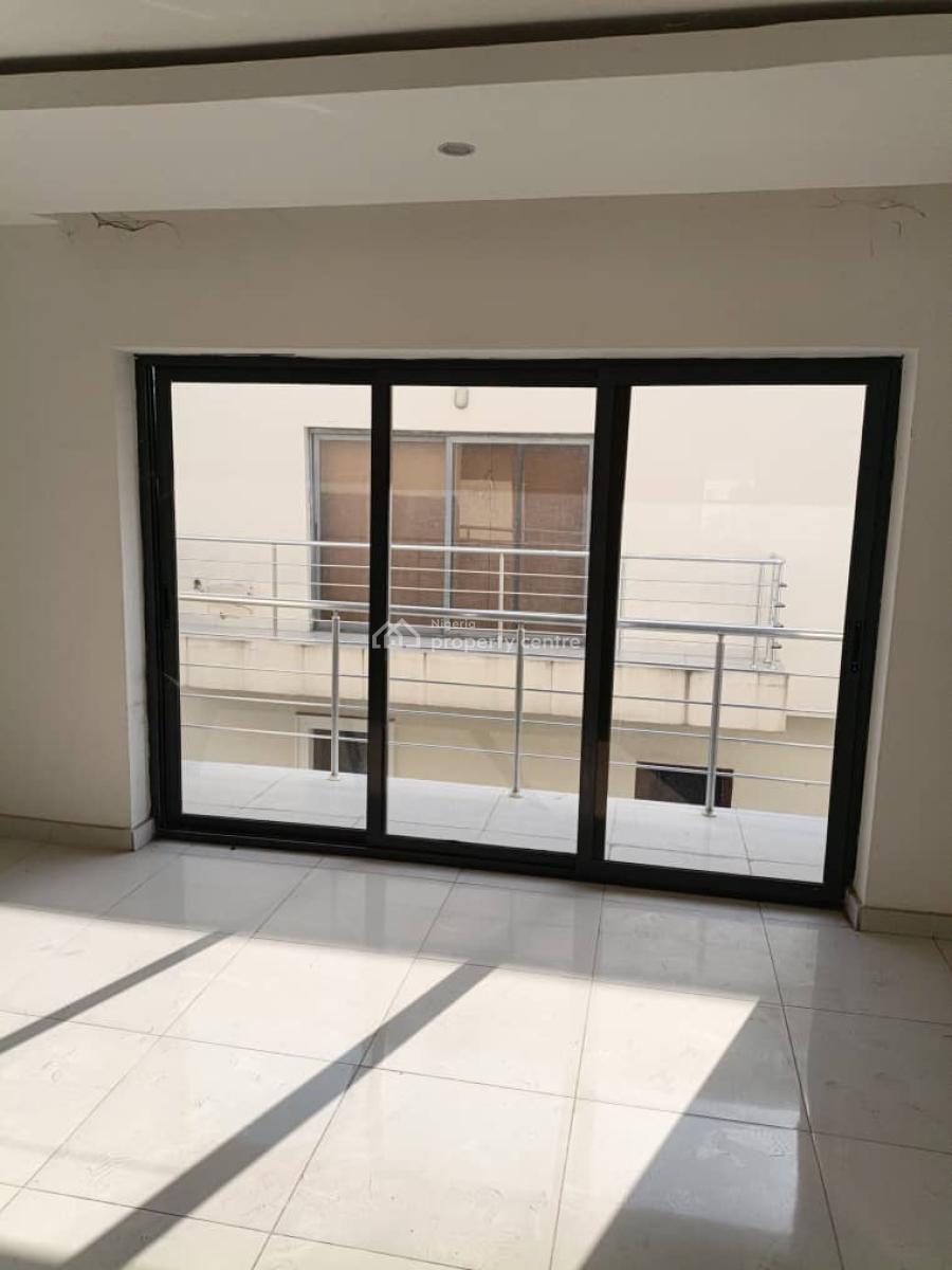 5bedrooms  Detached Duplex and Two Rooms Bq with a Swimming Pool, Chevron Alternative Route, Lekki, Lagos, Detached Duplex for Rent