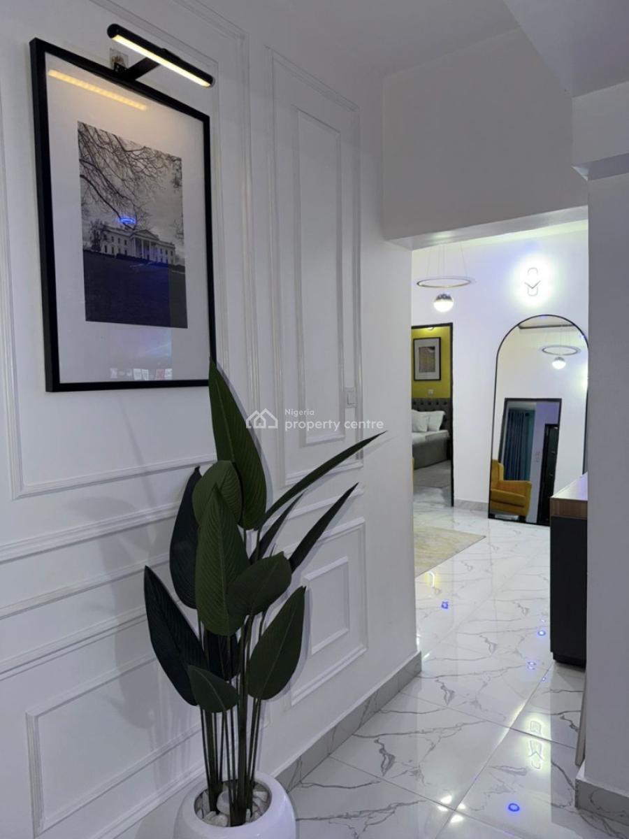 Lush 3 Bedroom Fully Furnished and Serviced Apartment, Off Admiralty Way, Lekki Phase 1, Lekki, Lagos, Flat / Apartment for Rent