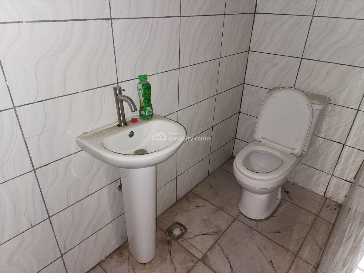 Brand New Luxury 2 Bedroom Apartment at Naf Valley Estate, Asokoro, Naf Valley Estate, Asokoro District, Abuja, Flat / Apartment for Sale