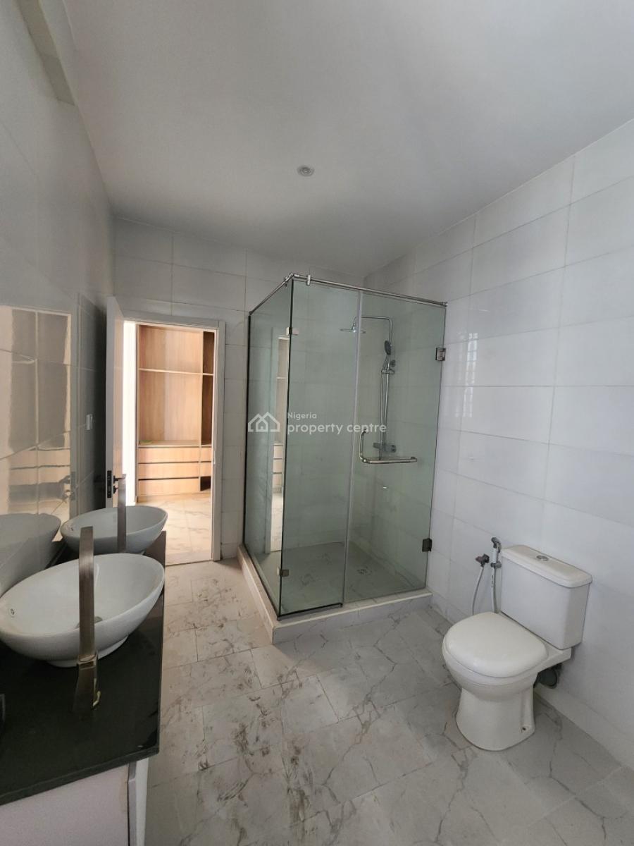 Nicely Built 4 Bedroom Detached Duplex with Bq, Ologolo, Lekki, Lagos, Detached Duplex for Sale