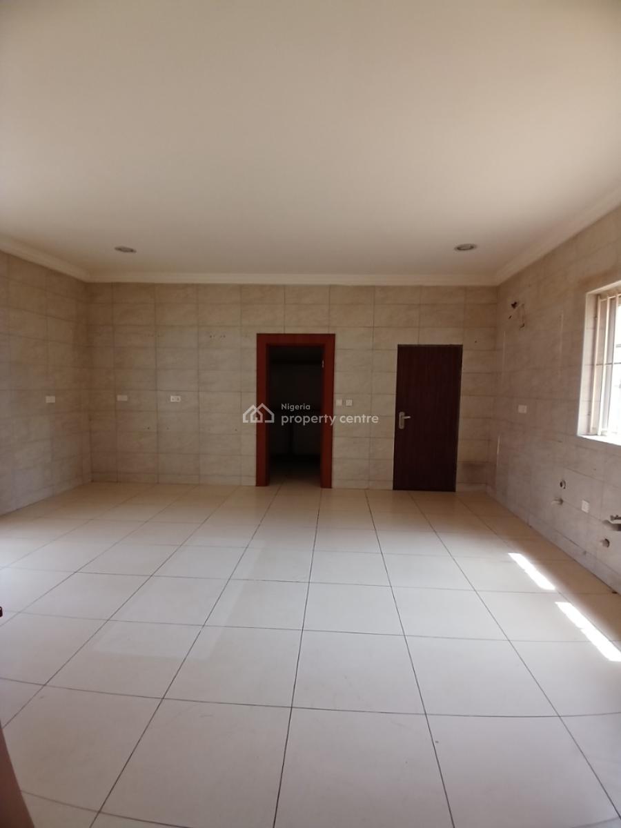Under Renovation  4 Bedroom Mansion with Swimming Pool, Diplomatic Zone, Asokoro District, Abuja, Detached Duplex for Rent