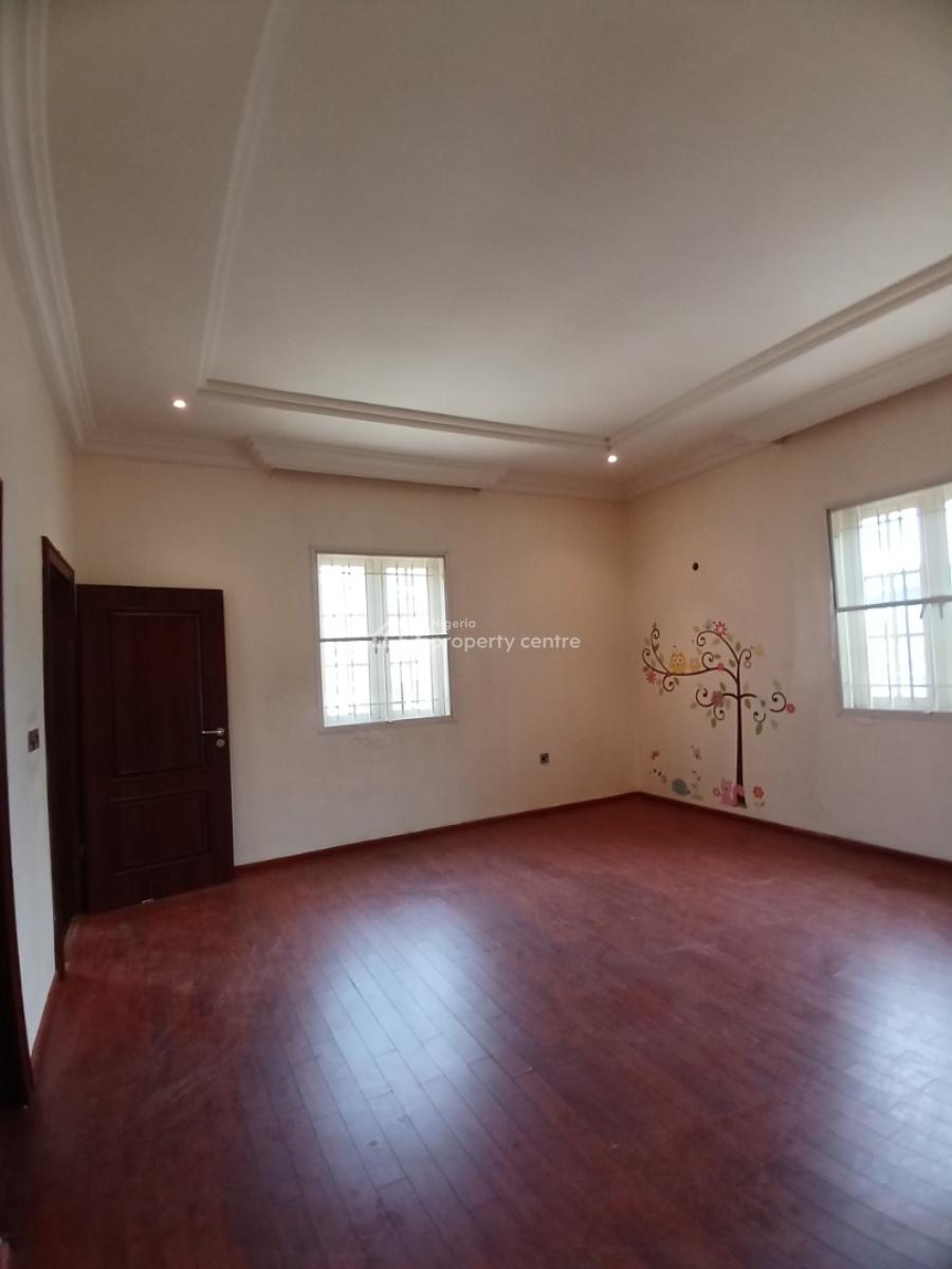 Under Renovation  4 Bedroom Mansion with Swimming Pool, Diplomatic Zone, Asokoro District, Abuja, Detached Duplex for Rent