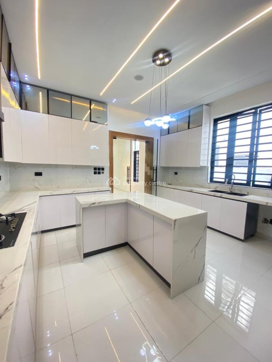 Spacious Well Built 5 Bedroom Fully Detached Duplex, Orchid Road, Lekki, Lagos, Detached Duplex for Sale