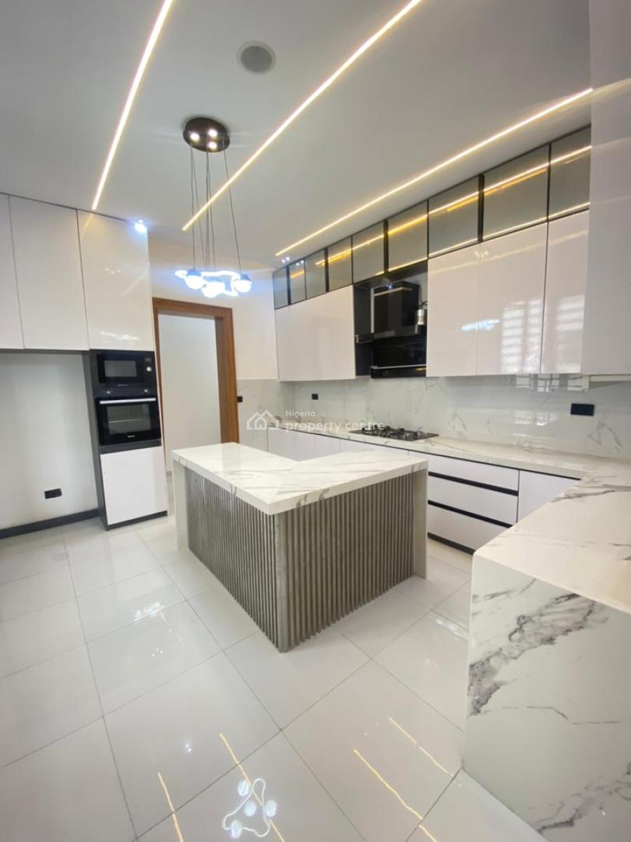 Spacious Well Built 5 Bedroom Fully Detached Duplex, Orchid Road, Lekki, Lagos, Detached Duplex for Sale