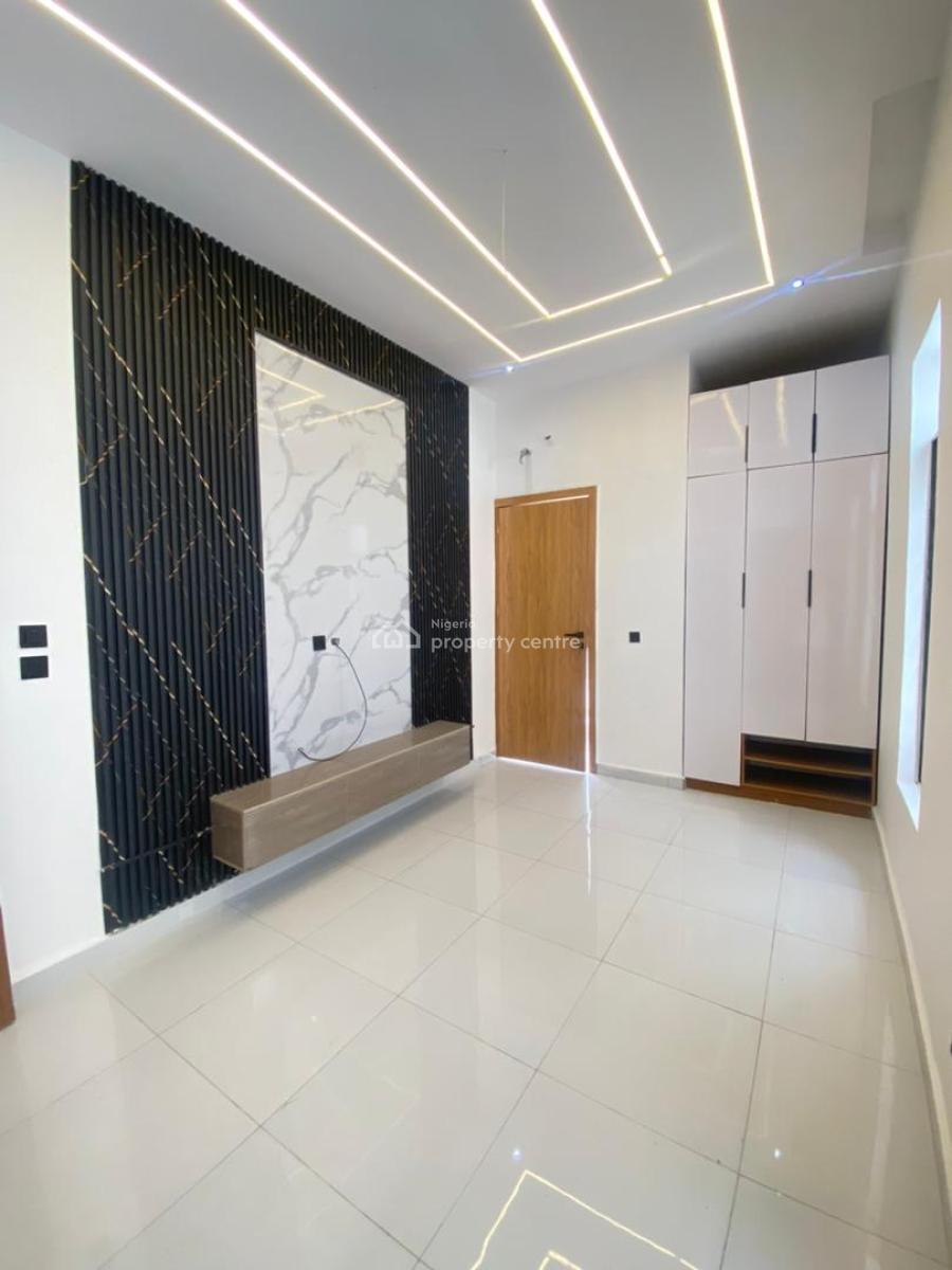 Spacious Well Built 5 Bedroom Fully Detached Duplex, Orchid Road, Lekki, Lagos, Detached Duplex for Sale