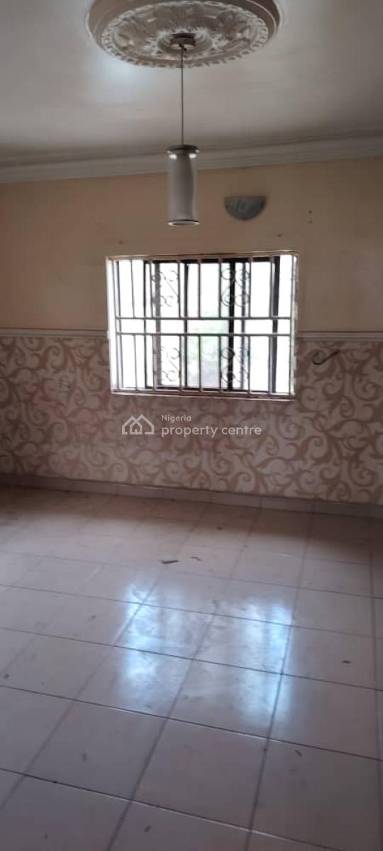 3 Bedroom Flat on The Second Floor, Wuse 2, Abuja, Flat / Apartment for Rent