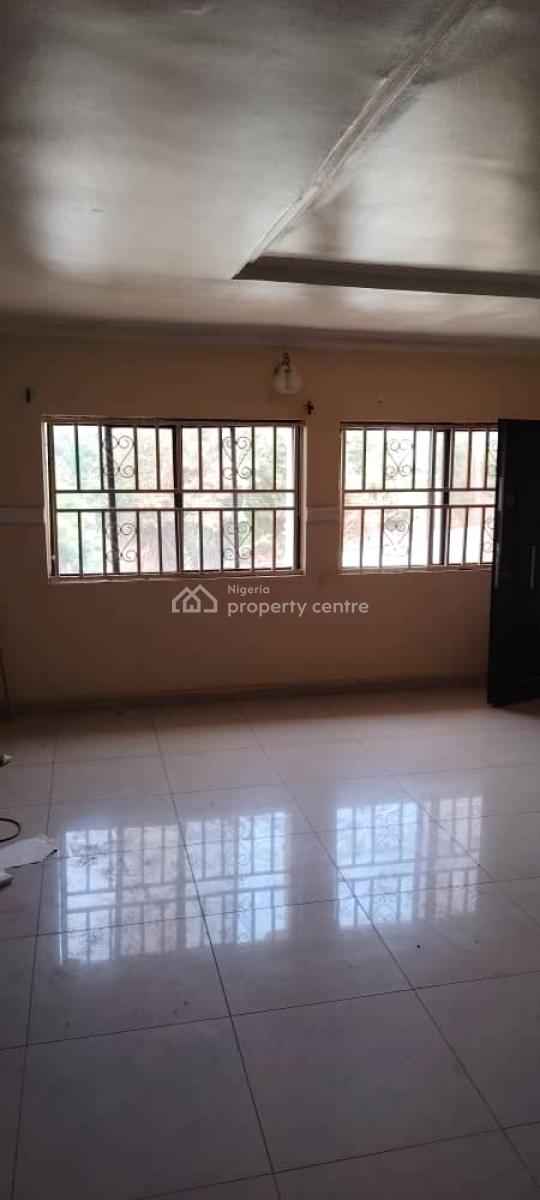 3 Bedroom Flat on The Second Floor, Wuse 2, Abuja, Flat / Apartment for Rent
