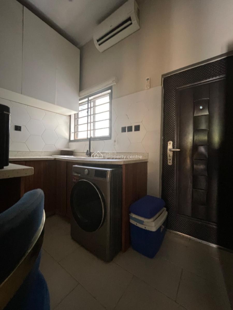 Very Well Furnished 4 Bedroom Duplex on 2 Floors, Ilasan, Lekki, Lagos, Semi-detached Duplex for Rent