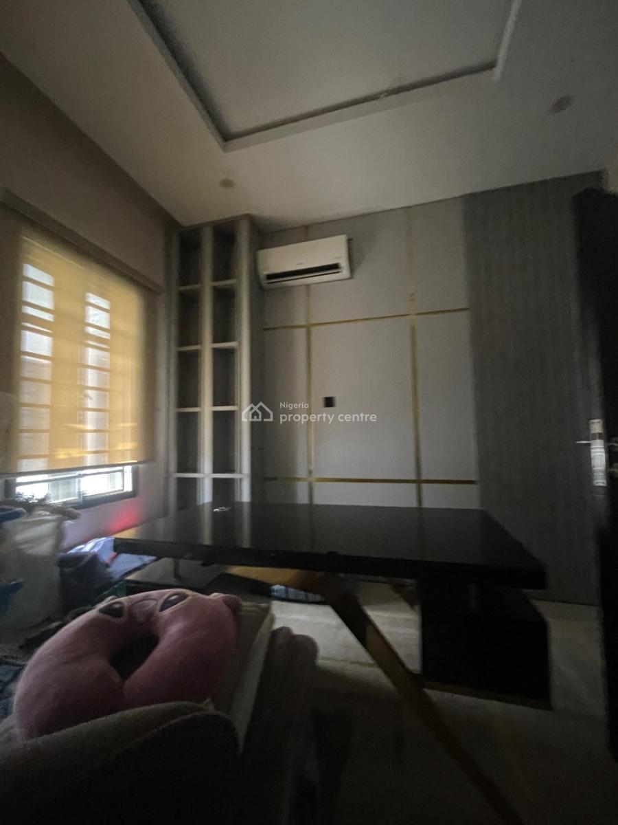 Very Well Furnished 4 Bedroom Duplex on 2 Floors, Ilasan, Lekki, Lagos, Semi-detached Duplex for Rent