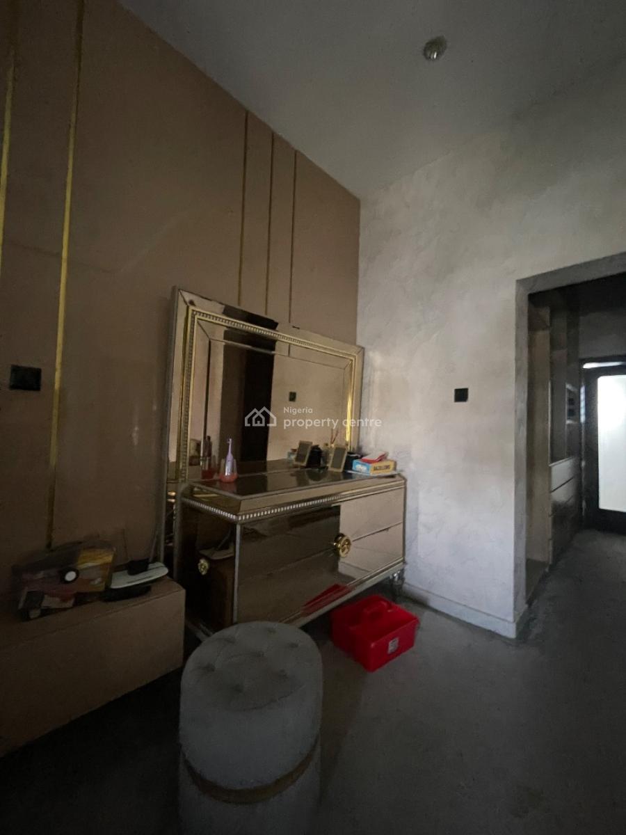 Very Well Furnished 4 Bedroom Duplex on 2 Floors, Ilasan, Lekki, Lagos, Semi-detached Duplex for Rent