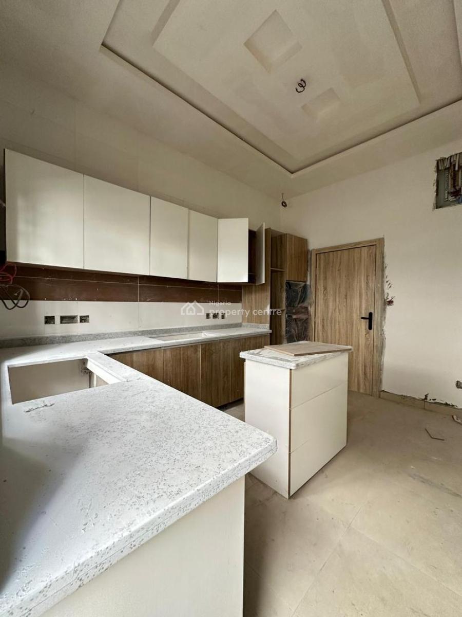 Fully Serviced and Spacious 4 Bedroom Duplex with Bq, Orchid Road, Lekki, Lagos, Semi-detached Duplex for Sale