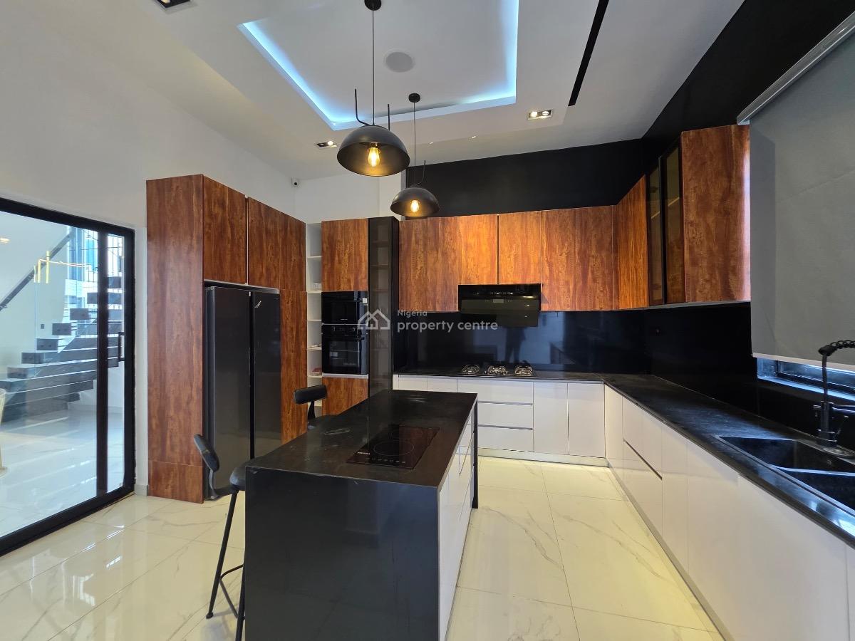 Well Finished 5 Bedroom Detached Duplex, Ologolo  Estate, Ologolo, Lekki, Lagos, Detached Duplex for Sale