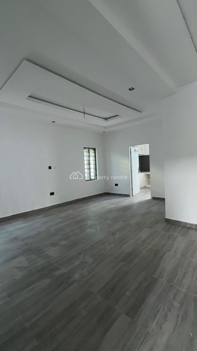 Exquisitely Modernised  3-bedroom Detached Bungalow, Abraham Adesanya, Ajah, Lagos, Detached Bungalow for Sale