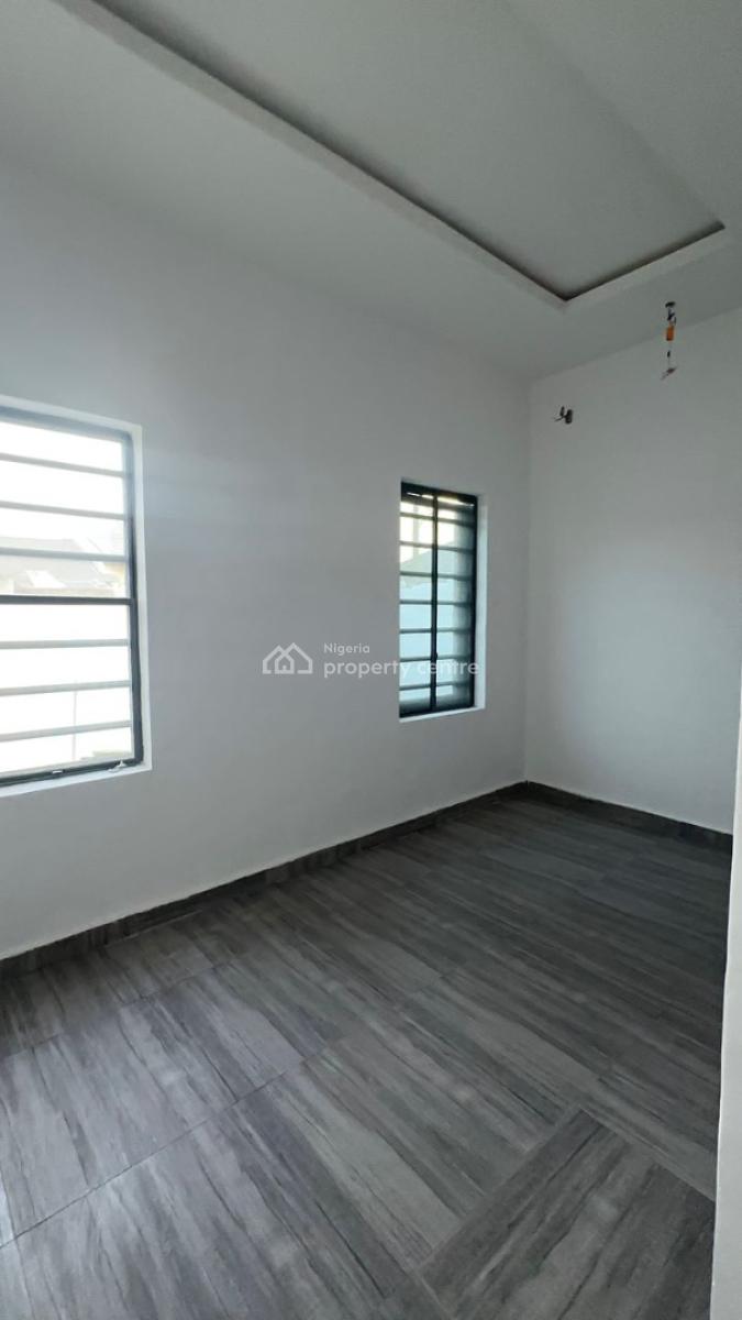 Exquisitely Modernised  3-bedroom Detached Bungalow, Abraham Adesanya, Ajah, Lagos, Detached Bungalow for Sale