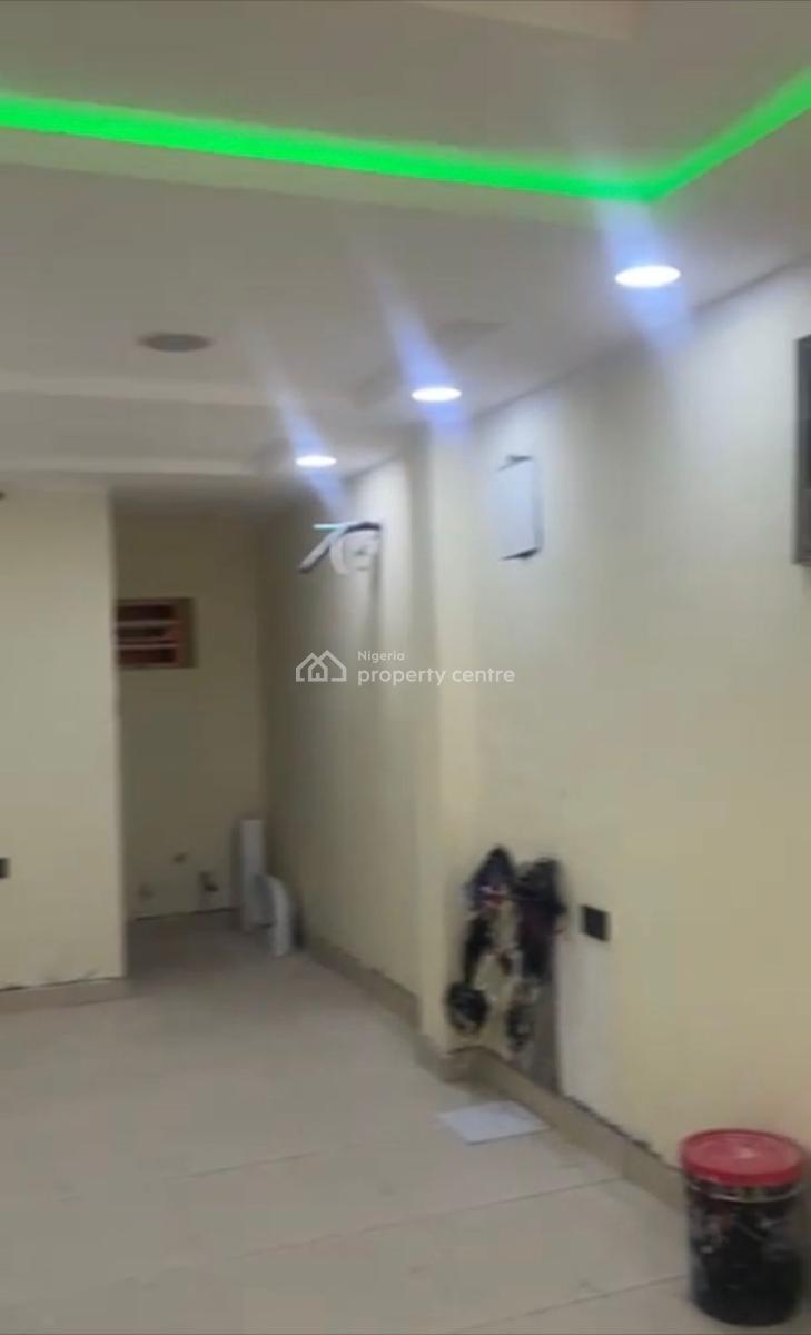 Brand New Spacious Shop Space Available, Ikate Lekki Lagos, Ikate, Lekki, Lagos, Shop for Rent