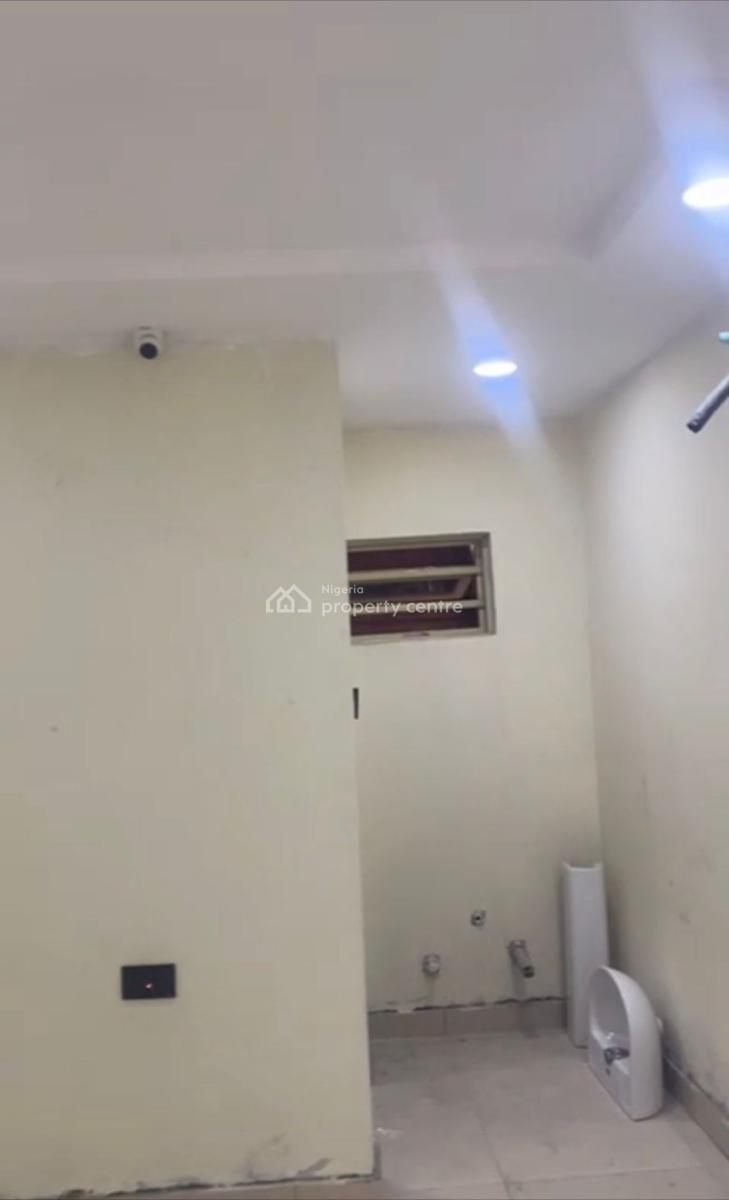 Brand New Spacious Shop Space Available, Ikate Lekki Lagos, Ikate, Lekki, Lagos, Shop for Rent