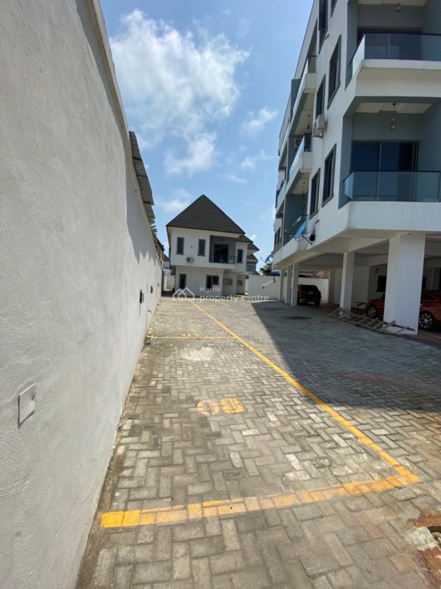 2 Bedroom Apartment, Ologolo, Lekki, Lagos, Flat / Apartment for Sale