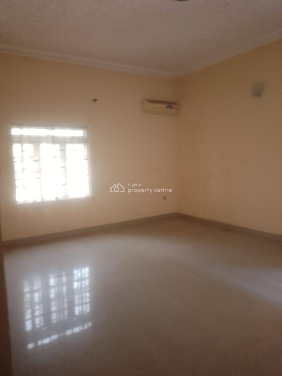 Over Spaciously Built 3 Bedrooms Flat, Gudu, Abuja, Flat / Apartment for Rent
