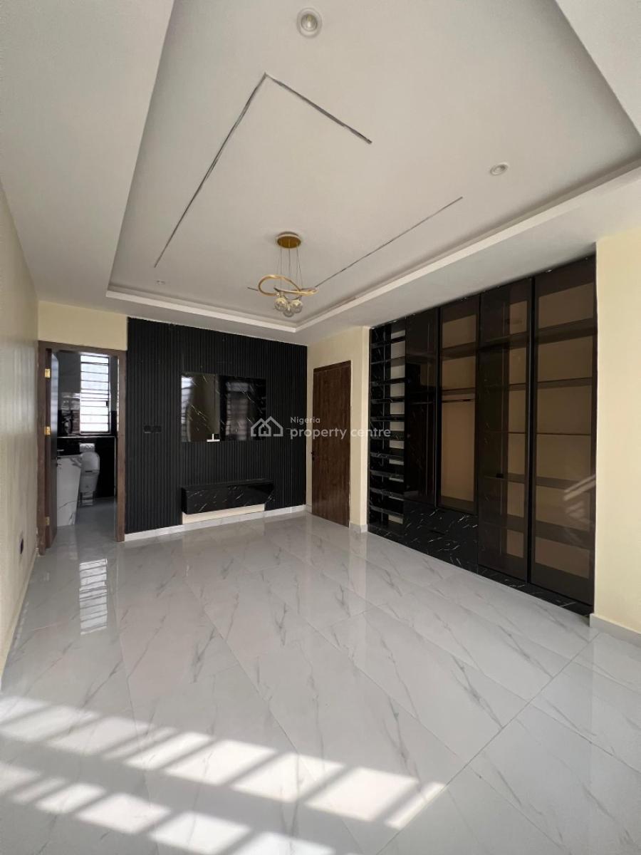 Premium Fully Serviced 3 Apartment, Lekki Phase 1, Lekki, Lagos, Flat / Apartment for Sale