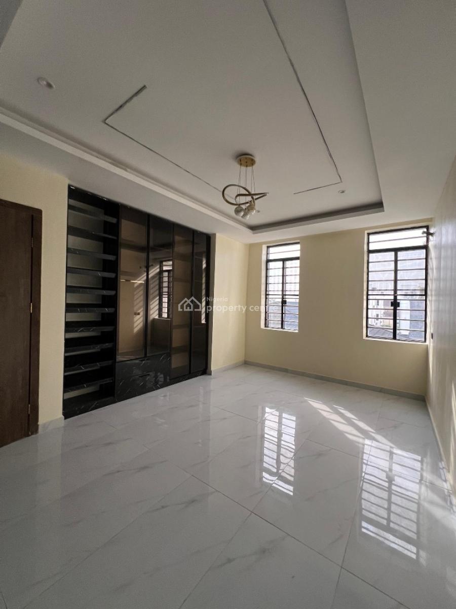 Premium Fully Serviced 3 Apartment, Lekki Phase 1, Lekki, Lagos, Flat / Apartment for Sale