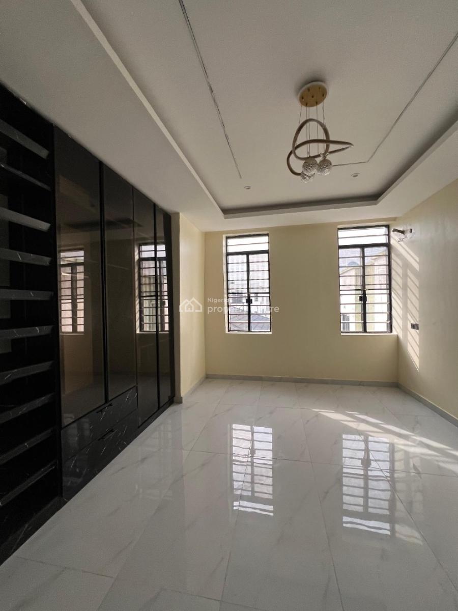 Premium Fully Serviced 3 Apartment, Lekki Phase 1, Lekki, Lagos, Flat / Apartment for Sale