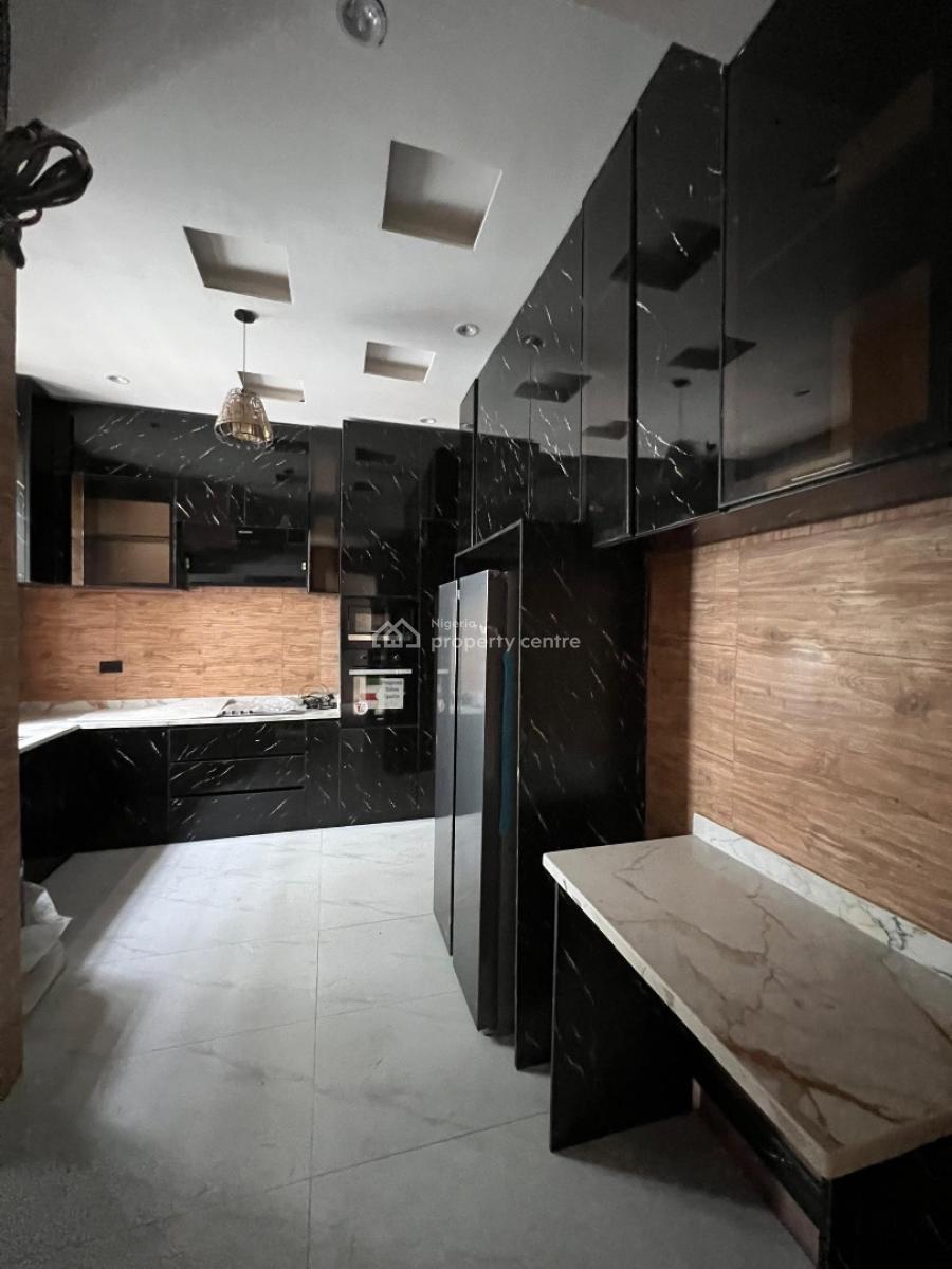 Premium Fully Serviced 3 Apartment, Lekki Phase 1, Lekki, Lagos, Flat / Apartment for Sale