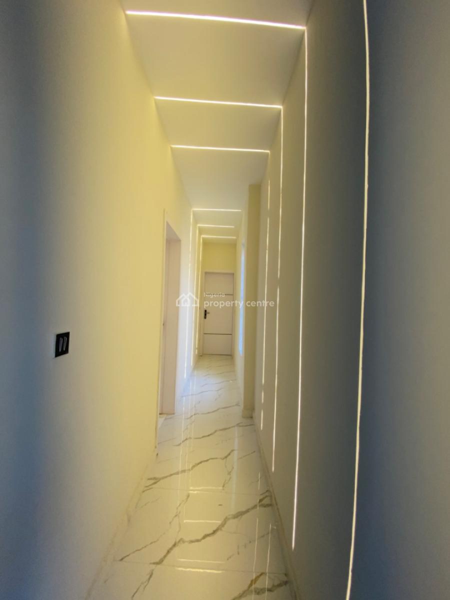 5 Bedroom Fully Detached Duplex with Bq, Ologolo, Lekki, Lagos, Detached Duplex for Sale