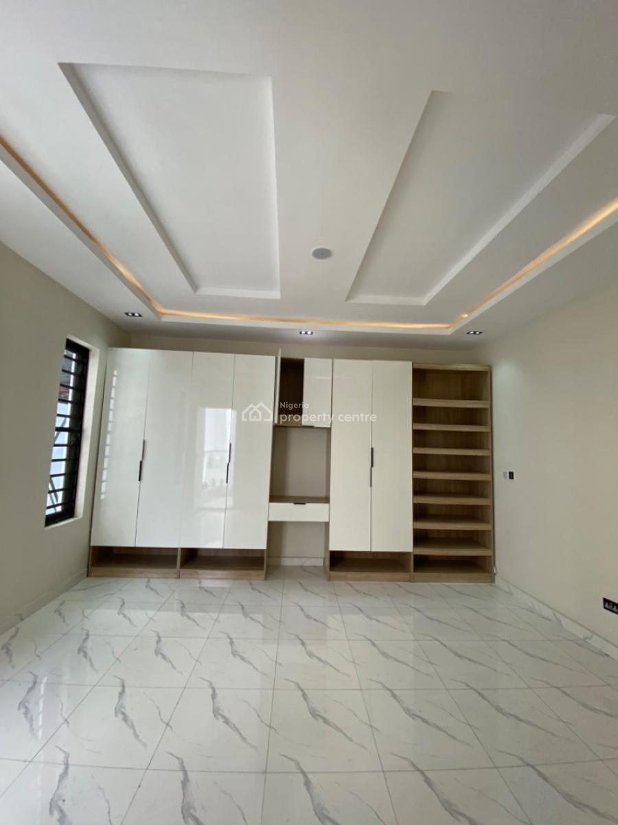 5 Bedroom Fully Detached Duplex with Bq, Ologolo, Lekki, Lagos, Detached Duplex for Sale