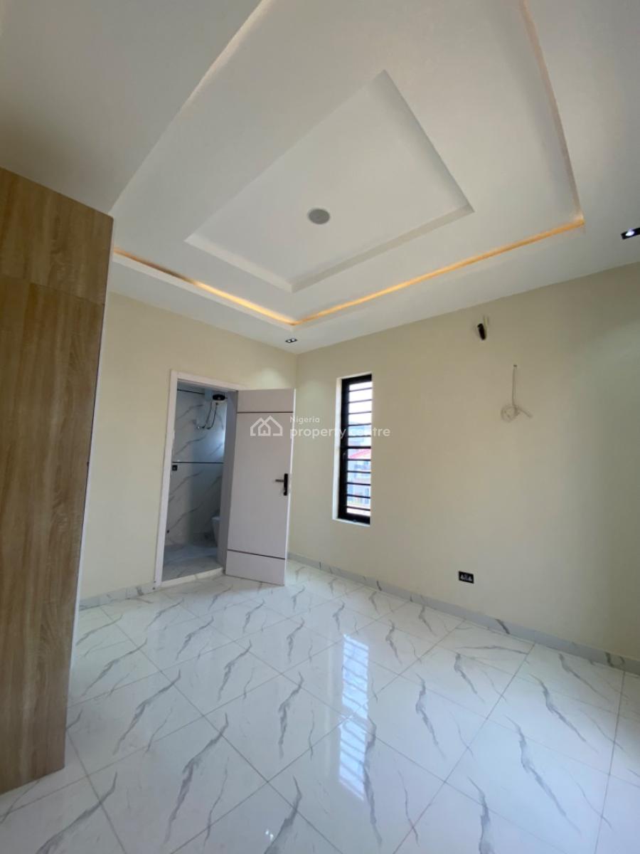 5 Bedroom Fully Detached Duplex with Bq, Ologolo, Lekki, Lagos, Detached Duplex for Sale