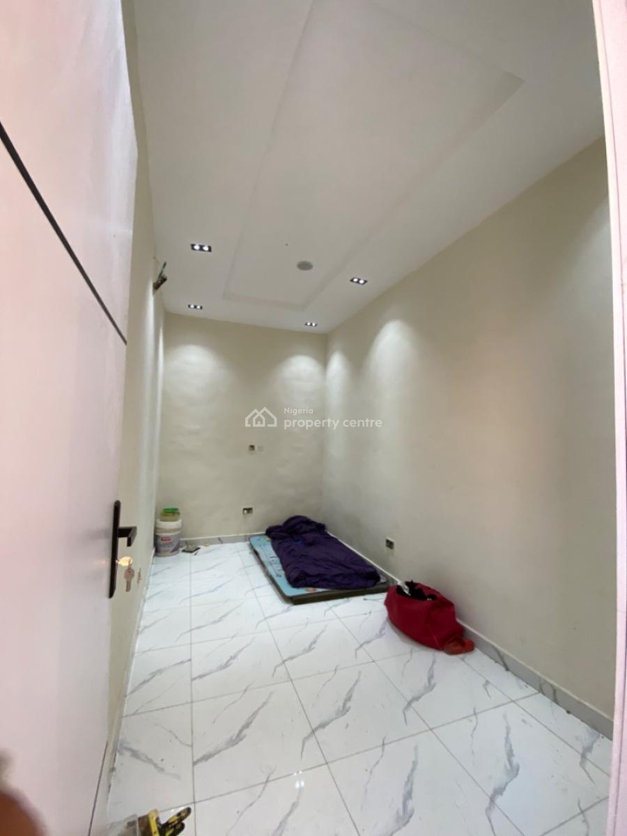 5 Bedroom Fully Detached Duplex with Bq, Ologolo, Lekki, Lagos, Detached Duplex for Sale