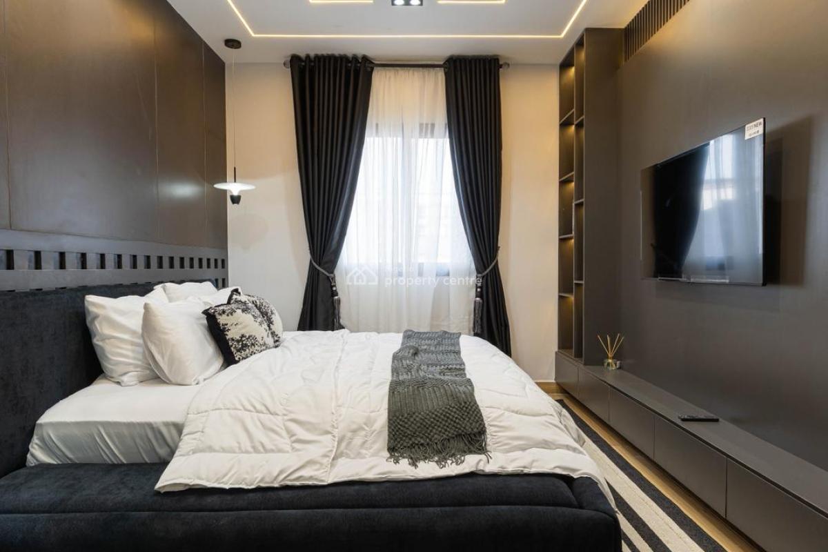 Luxury 4bedroom with a Pool, Gym and Board Game, Banana Island Road, Ikoyi, Lagos, House Short Let