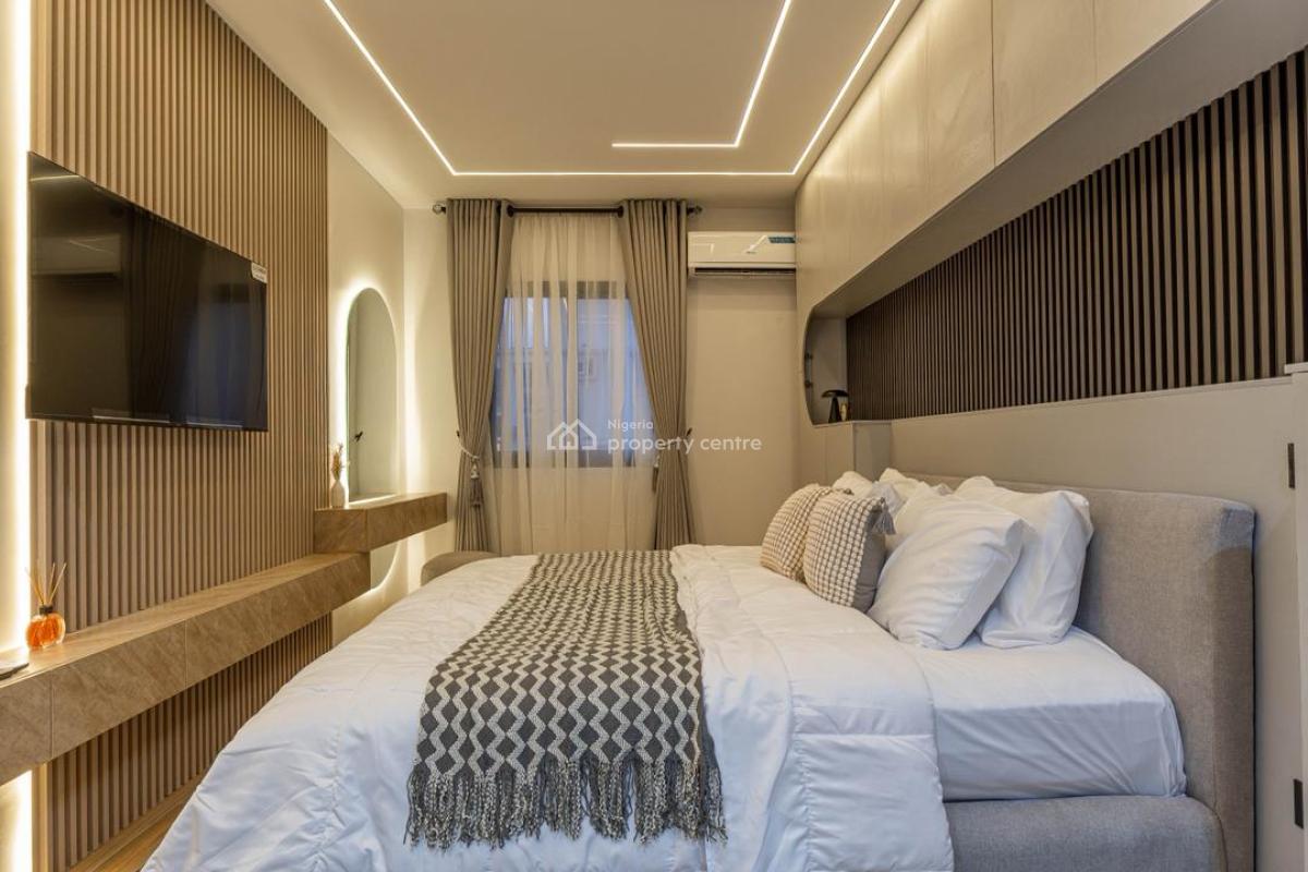 Luxury 4bedroom with a Pool, Gym and Board Game, Banana Island Road, Ikoyi, Lagos, House Short Let