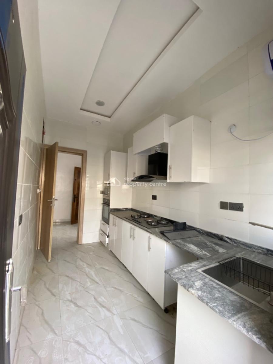 2 Bedroom Apartment, Ologolo, Lekki, Lagos, Flat / Apartment for Sale