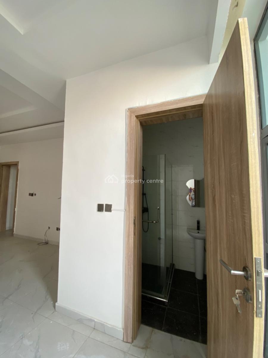 2 Bedroom Apartment, Ologolo, Lekki, Lagos, Flat / Apartment for Sale