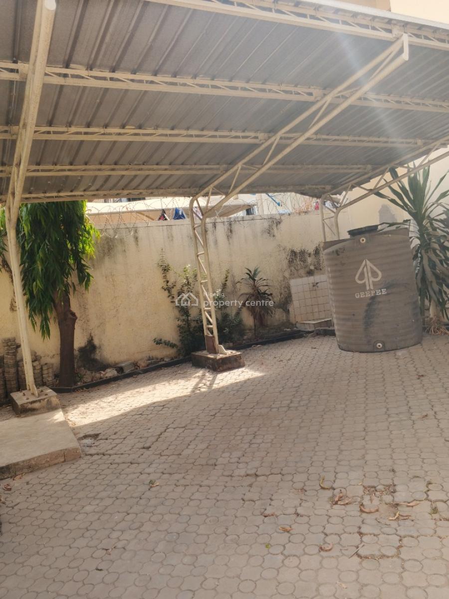 4 Bedroom Semi-detached Duplex Having Its Own Compound with Gate, Amino Kano Crescent, Wuse 2, Abuja, Semi-detached Duplex for Rent