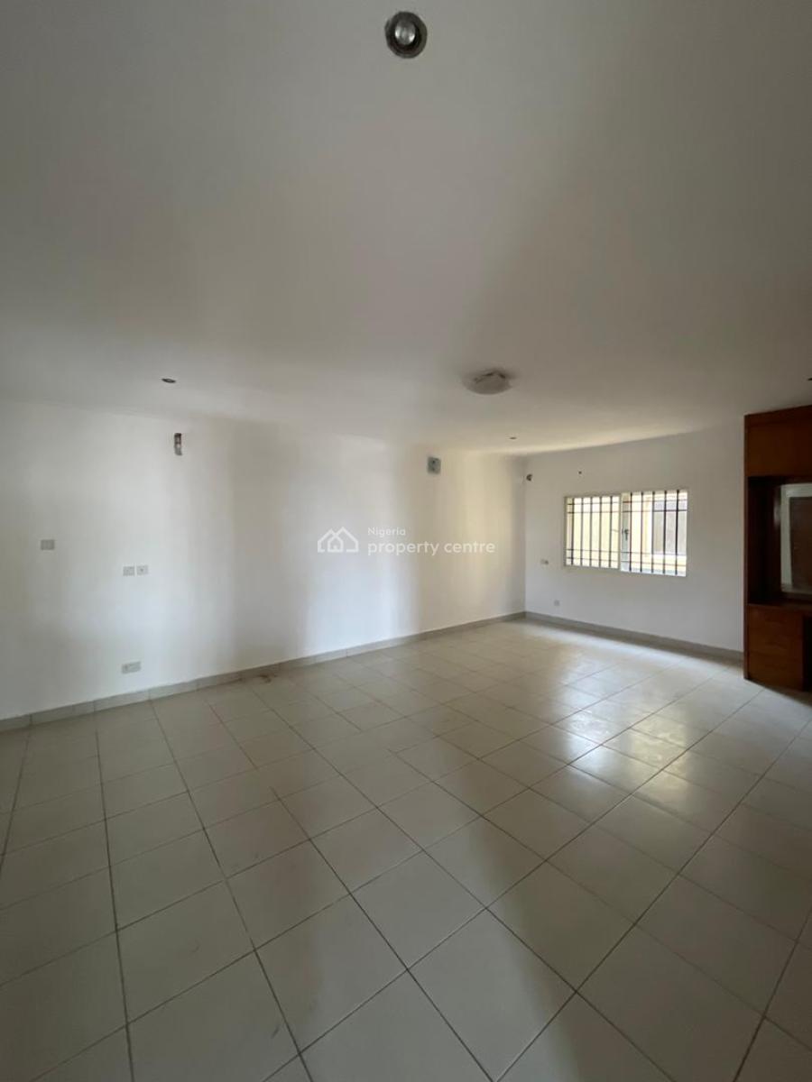 4 Bedroom Maisonette, Lekki Phase 1, Lekki, Lagos, Terraced Duplex for Rent